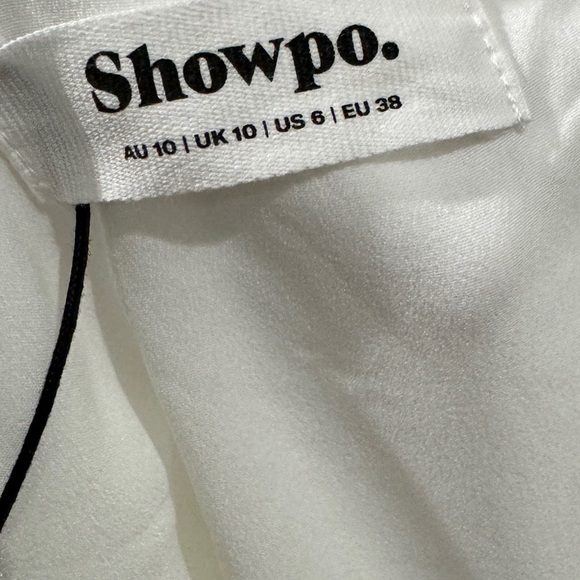 NWT Showpo. Archie Midi Cut Out One Shoulder Long Balloon Sleeve White Dress 6 - Picture 13 of 16